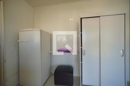 Sala/Cozinha de kitnet/studio para alugar com 1 quarto, 15m² em Balneario, Florianópolis