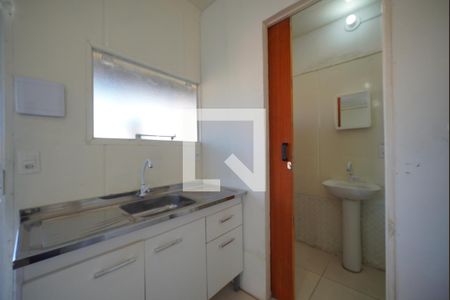 Sala/Cozinha de kitnet/studio para alugar com 1 quarto, 15m² em Balneario, Florianópolis
