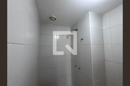 Lavabo de apartamento para alugar com 3 quartos, 85m² em Recreio dos Bandeirantes, Rio de Janeiro