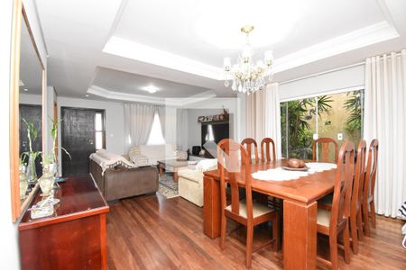 Sala de casa à venda com 5 quartos, 443m² em Cristo Rei, Curitiba