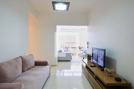 Sala de TV de apartamento para alugar com 3 quartos, 100m² em Centro, Belo Horizonte
