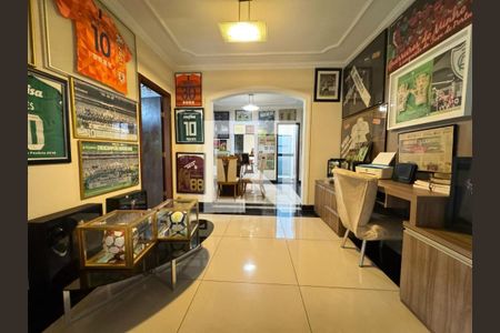 Casa à venda com 4 quartos, 483m² em Copacabana, Belo Horizonte