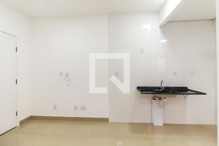 Sala/Cozinha de apartamento para alugar com 2 quartos, 33m² em Vila Brasil, São Paulo