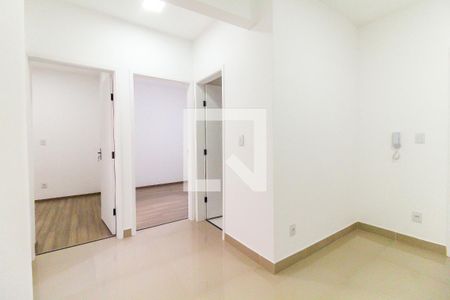 Sala/Cozinha de apartamento para alugar com 2 quartos, 33m² em Vila Brasil, São Paulo