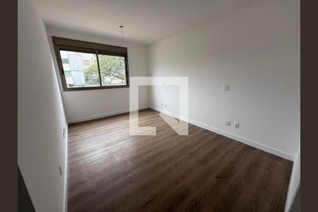 Apartamento à venda com 4 quartos, 247m² em Cruzeiro, Belo Horizonte