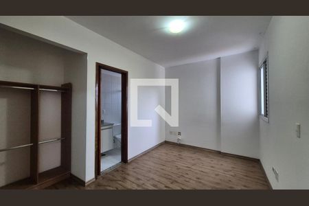 Apartamento para alugar com 3 quartos, 110m² em Campestre, Santo André