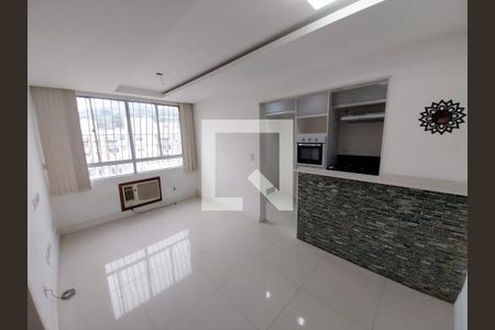 Quarto de apartamento à venda com 2 quartos, 60m² em São Lourenço, Niterói