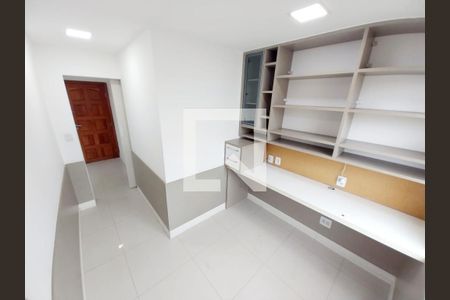 Quarto de apartamento à venda com 2 quartos, 60m² em São Lourenço, Niterói