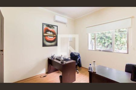 Casa à venda com 4 quartos, 170m² em Vila Mariana, São Paulo