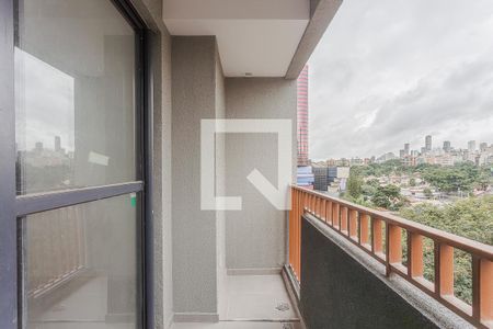 Varanda de kitnet/studio à venda com 1 quarto, 25m² em Pinheiros, São Paulo