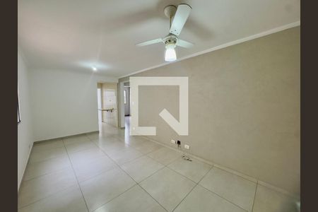 Sala de apartamento para alugar com 2 quartos, 68m² em Centro, Guarulhos