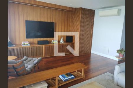 Apartamento à venda com 3 quartos, 160m² em Barra da Tijuca, Rio de Janeiro