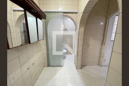 Corredor de casa para alugar com 1 quarto, 47m² em Ferreira, São Paulo