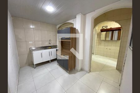 Casa para alugar com 1 quarto, 47m² em Ferreira, São Paulo