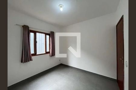 Quarto 1 de casa para alugar com 3 quartos, 211m² em Morro das Pedras, Florianópolis