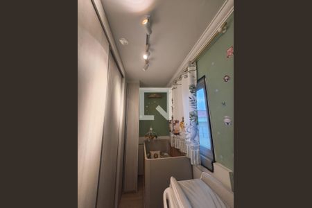 Quarto de apartamento à venda com 2 quartos, 94m² em Jardim do Estádio, Santo André