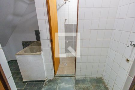 area de serviço de casa de condomínio para alugar com 4 quartos, 130m² em Dona Clara, Belo Horizonte
