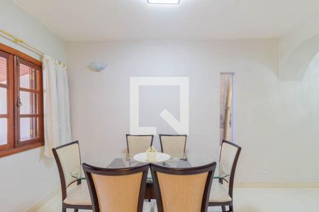 Casa à venda com 5 quartos, 306m² em Qe 44, Brasília