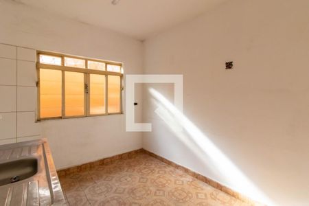 Cozinha de casa para alugar com 2 quartos, 76m² em Vila Fiuza, Guarulhos