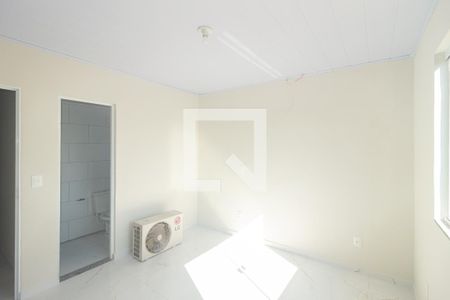 Suíte de casa para alugar com 2 quartos, 80m² em Cosmos, Rio de Janeiro