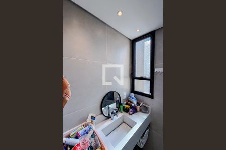 Banheiro da Suíte de casa à venda com 3 quartos, 130m² em Vila São José, São Paulo