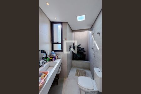 Banheiro da Suíte de casa à venda com 3 quartos, 130m² em Vila São José, São Paulo