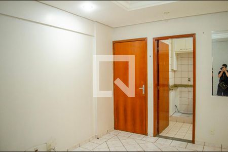Apartamento à venda com 3 quartos, 72m² em Jardim Goiás, Goiânia