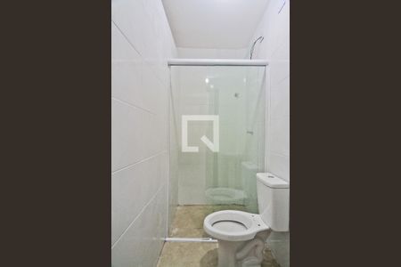 Banheiro de kitnet/studio para alugar com 1 quarto, 24m² em Sítio do Mandaqui, São Paulo