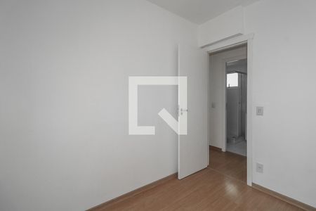 Quarto 2 de apartamento para alugar com 2 quartos, 69m² em Vila Ipiranga, Porto Alegre