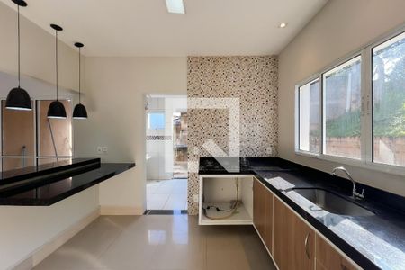 Casa para alugar com 3 quartos, 260m² em Vale Verde, Valinhos
