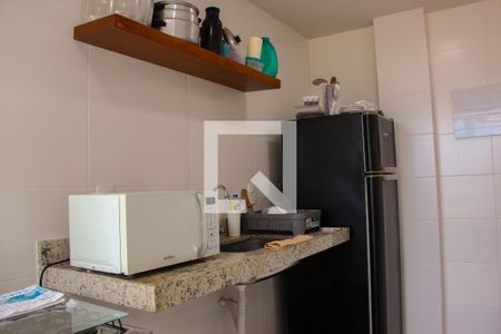 Sala/Cozinha de apartamento para alugar com 1 quarto, 55m² em Centro, Cabo Frio