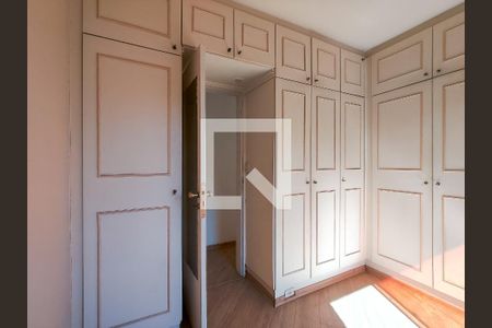 Quarto 1 de apartamento para alugar com 2 quartos, 66m² em Vila Isabel, Rio de Janeiro