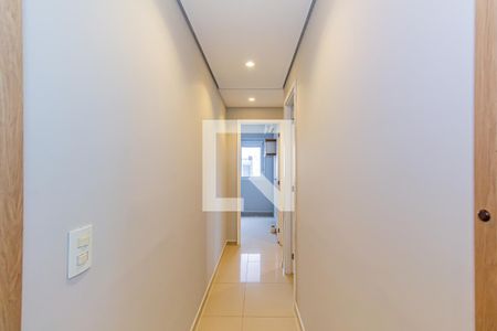Corredor de apartamento para alugar com 3 quartos, 109m² em Jardim Caravelas, São Paulo