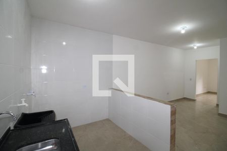 Sala / Cozinha de apartamento para alugar com 1 quarto, 32m² em Sítio do Mandaqui, São Paulo