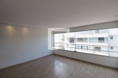 Apartamento à venda com 2 quartos, 70m² em Alípio de Melo, Belo Horizonte