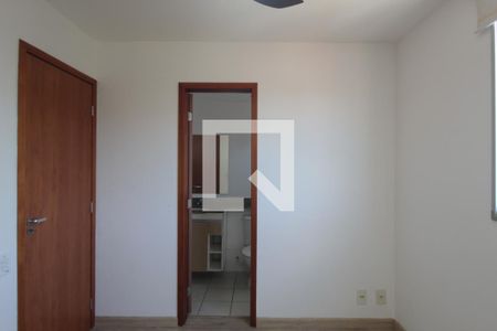 Suite de apartamento à venda com 2 quartos, 70m² em Alípio de Melo, Belo Horizonte