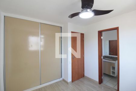 Suite de apartamento à venda com 2 quartos, 70m² em Alípio de Melo, Belo Horizonte