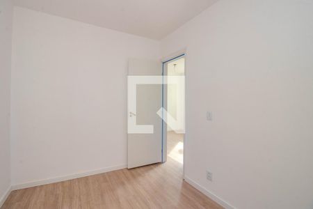 Quarto 2 de apartamento para alugar com 2 quartos, 48m² em Humaitá, Porto Alegre