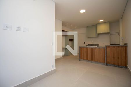 Sala de apartamento para alugar com 1 quarto, 40m² em Sqn 402, Brasília