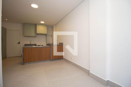 Sala de apartamento para alugar com 1 quarto, 40m² em Sqn 402, Brasília