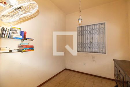 Quarto 1 de casa à venda com 3 quartos, 800m² em Fonseca, Niterói