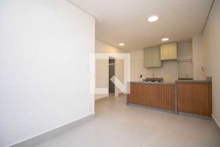Sala de apartamento para alugar com 1 quarto, 40m² em Sqn 402, Brasília