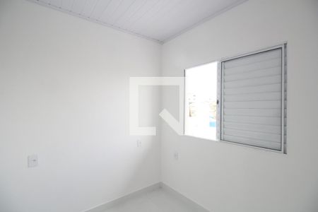 Quarto 1 de casa para alugar com 2 quartos, 40m² em Vila Franca, São Paulo