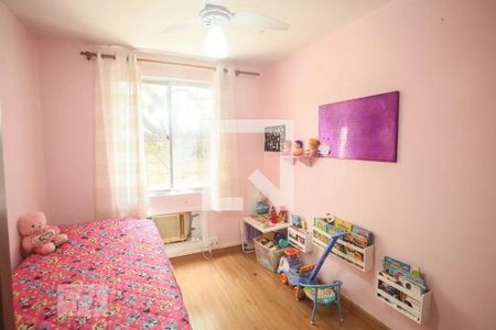 Quarto de apartamento para alugar com 2 quartos, 56m² em Taquara, Rio de Janeiro