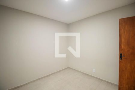 Quarto 1 de casa para alugar com 2 quartos, 53m² em Colubandê, São Gonçalo