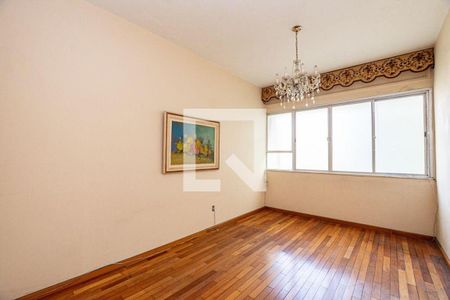 Apartamento à venda com 3 quartos, 190m² em Icaraí, Niterói