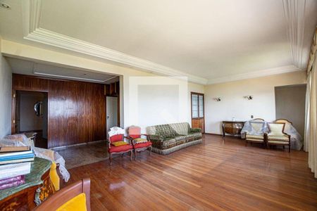 Apartamento à venda com 3 quartos, 190m² em Icaraí, Niterói