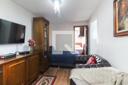 Apartamento à venda com 3 quartos, 56m² em Conjunto Residencial José Bonifácio, São Paulo