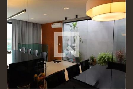 Casa à venda com 3 quartos, 340m² em Socorro, São Paulo