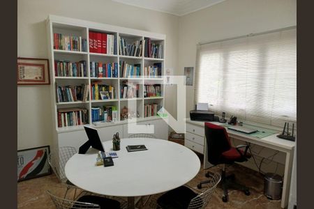 Casa à venda com 5 quartos, 350m² em Alphaville, Santana de Parnaíba